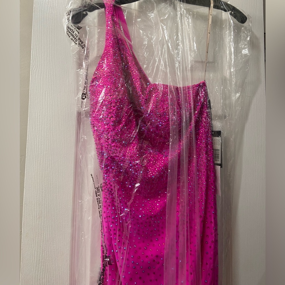 Faviana Fuschia Prom Dress